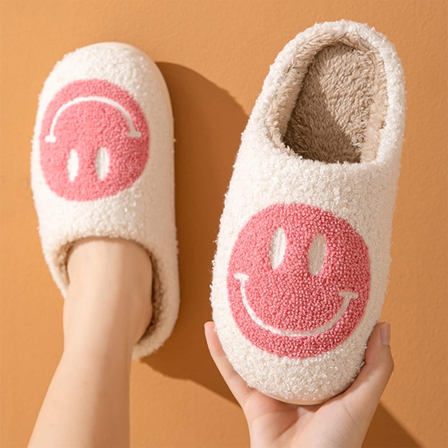 Smile Face Slippers for unisex - Soft Plush Retro Preppy Slip-on Comfortable Indoor/Outdoor Shoes - Image 2